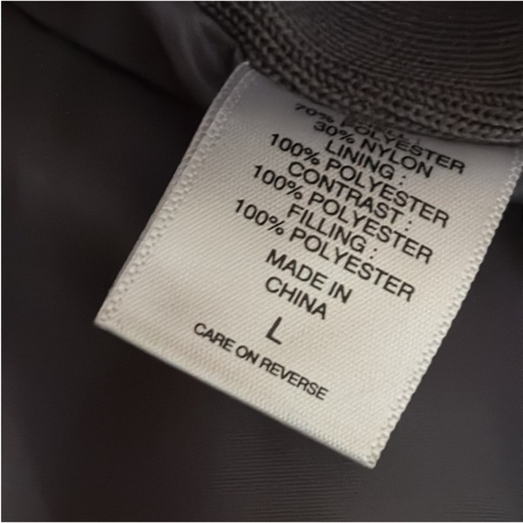 **New York & Company Vest Sleeveless Zippered Front Quilted Front Pockets Gray L - Picture 8 of 9